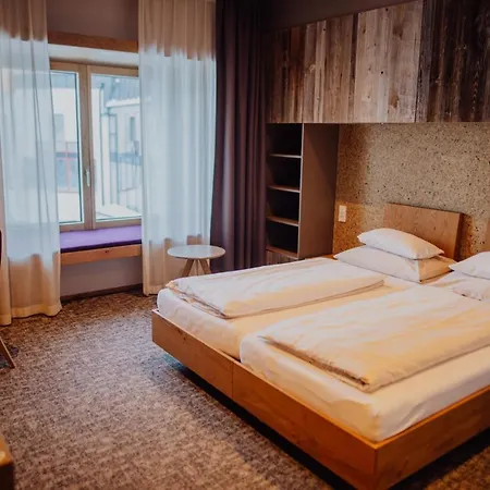 Отель Alpenhotel Perner 4*