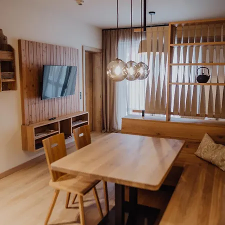 Hotel Alpenhotel Perner 4*