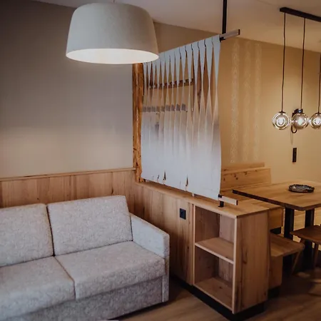 Alpenhotel Perner Отель Обертауэрн