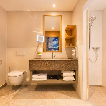 Alpenhotel Perner Обертауэрн