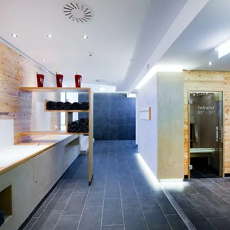 Alpenhotel Perner 4* Обертауэрн